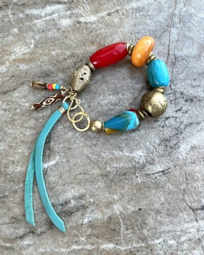 Tribal Boho Bracelet Vintage Resin and African Ethnic Lost Wax Brass Beads - Image 4