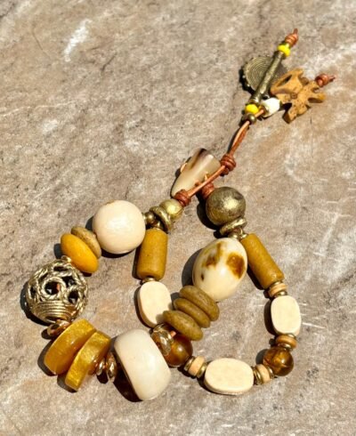 Boho Chic Bracelet Vintage Resin and African Tribal Beads - Image 13