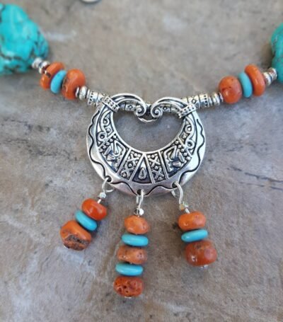 Tribal/Boho Chic Unisex Necklace Turquoise Howlite and Red Coral - Image 4