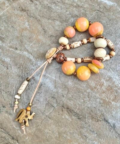 Vintage Art Deco Resin Bohemian Bracelet - Image 7