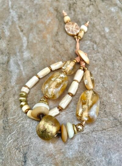 Fancy vintage resin boho bracelet - Image 10