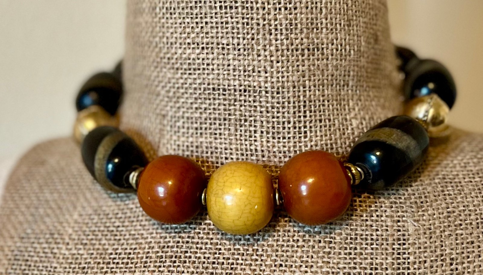 African Carved Horn Necklace - Image 9