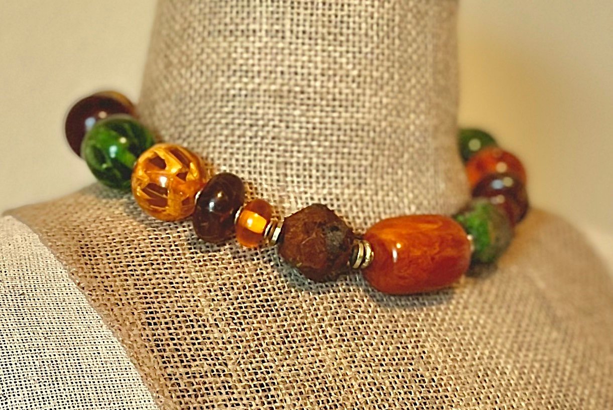 Fall Inspired Colorful Choker Necklace - Image 11