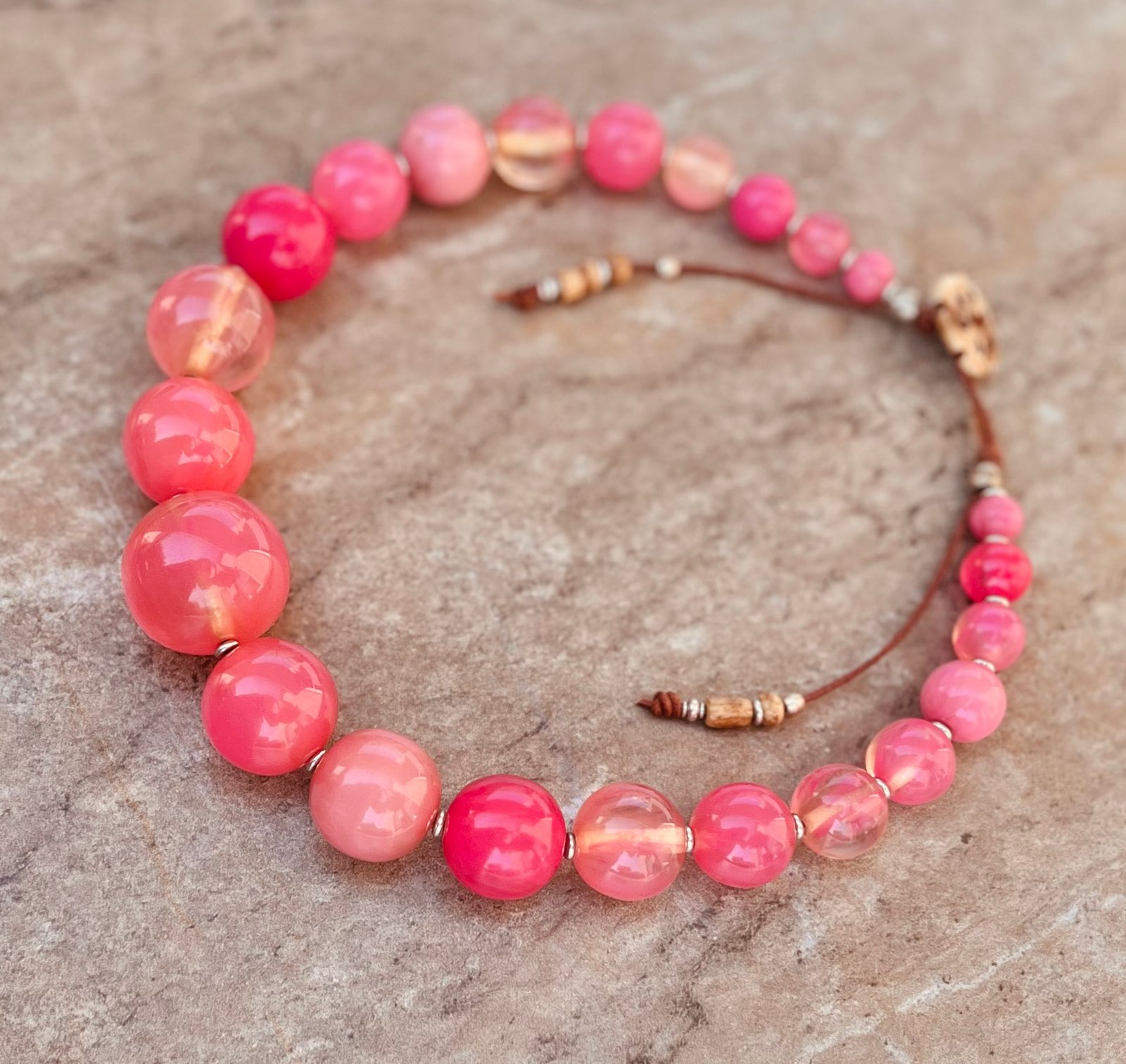 Pink Art Deco Resin Necklace - Image 2