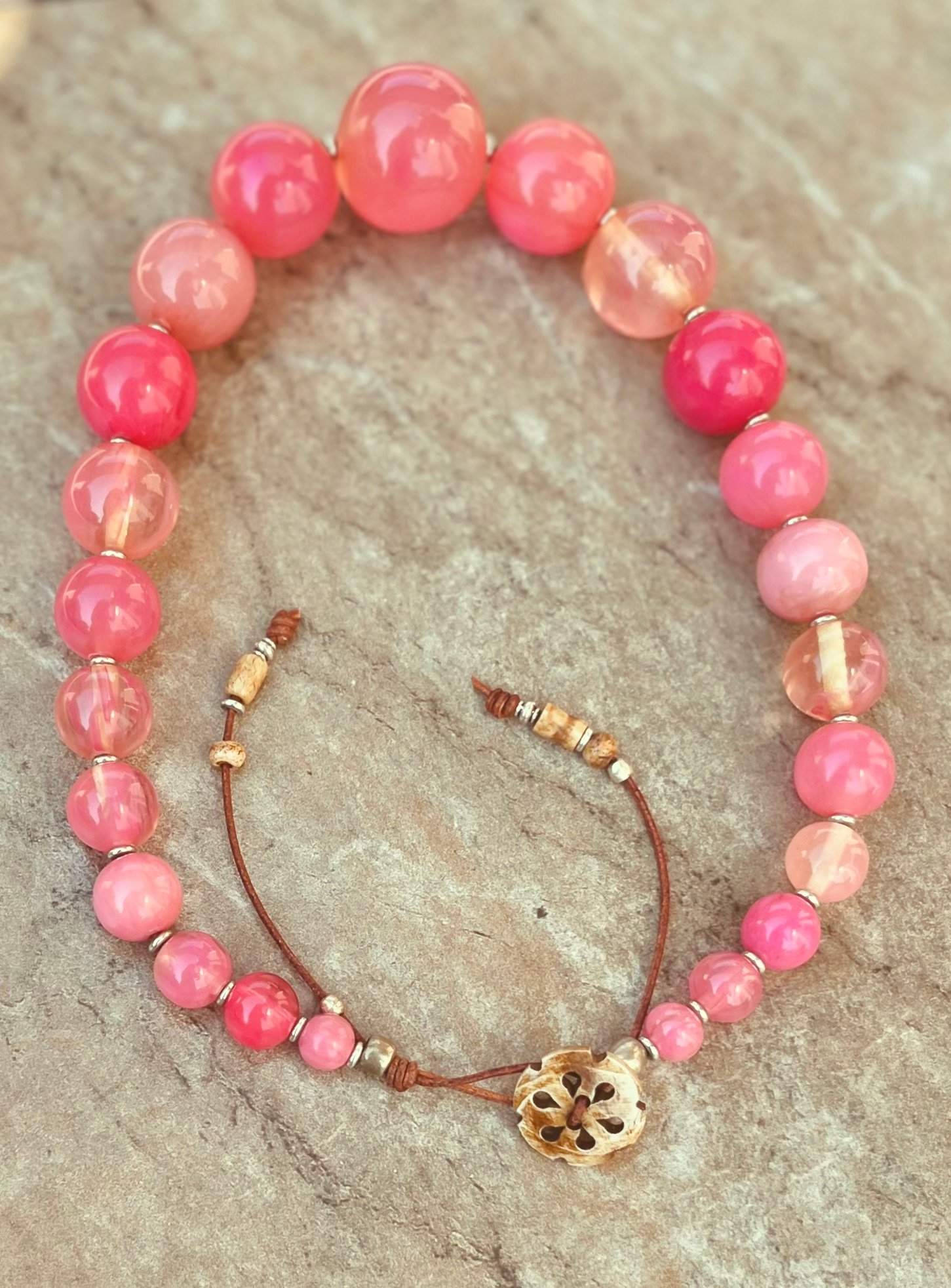 Pink Art Deco Resin Necklace - Image 17
