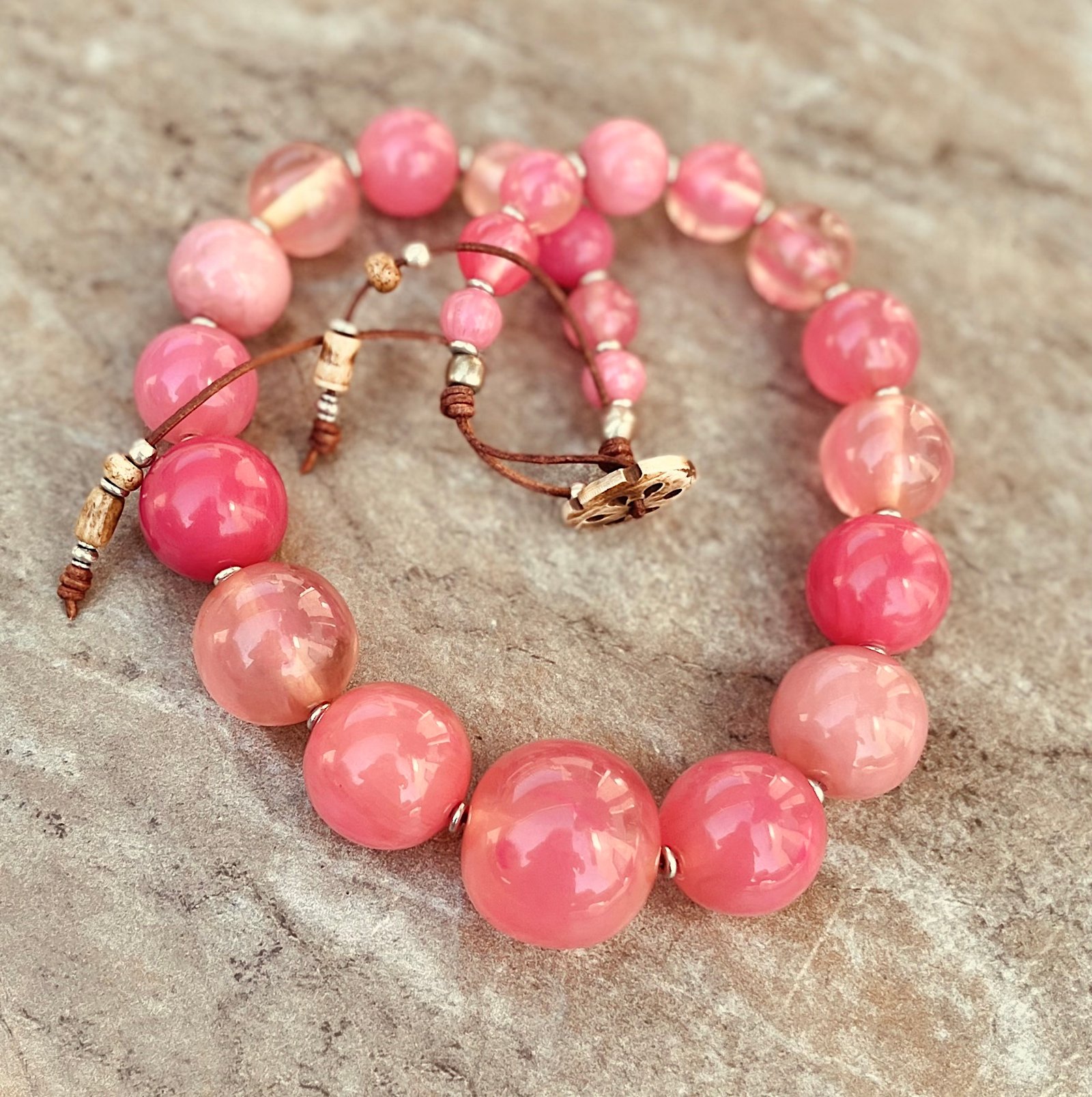 Pink Art Deco Resin Necklace - Image 14