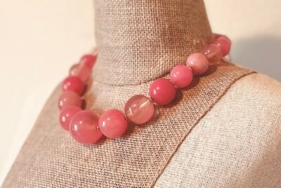 Pink Art Deco Resin Necklace - Image 6