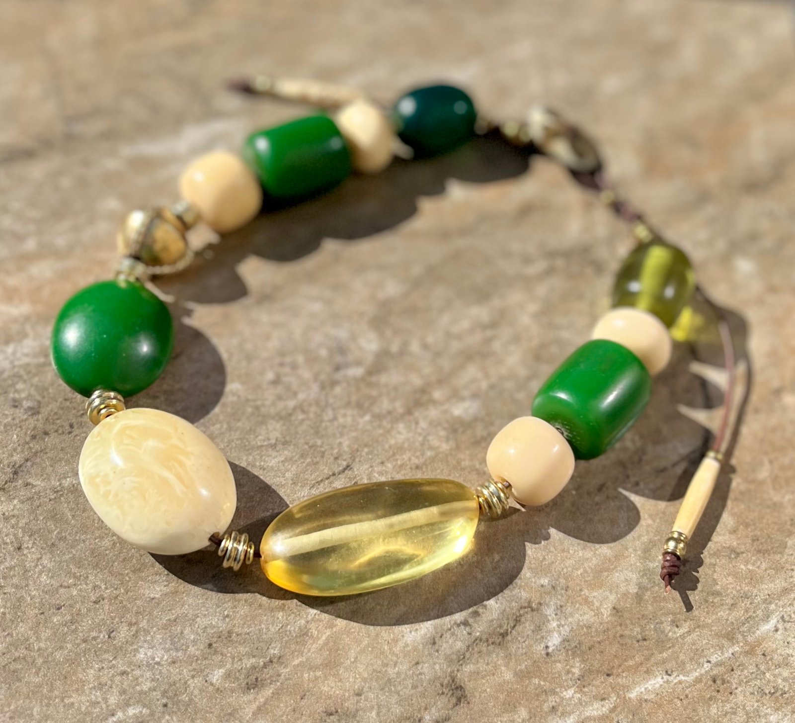 Art Deco Vintage Resin Necklace